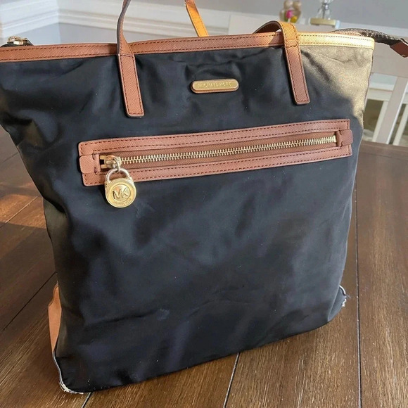 Michael Kors Kempton tote bag - Picture 12 of 14